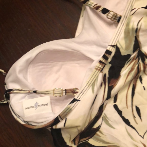 Bathing suit top - Picture 3 of 3